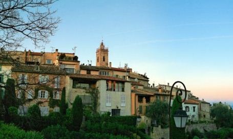 Mougins