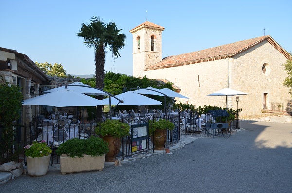 Castle square of Cabris