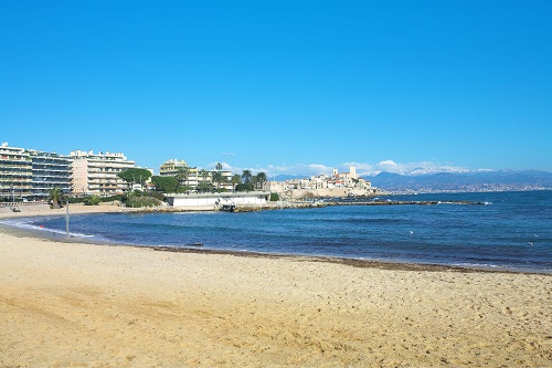 Plage à Juan les Pins